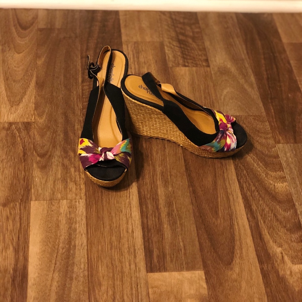 Summer wedges